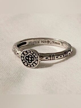 Silpada Sterling 925 Silver Stackable Belle Fleur Circle Ring Size 6